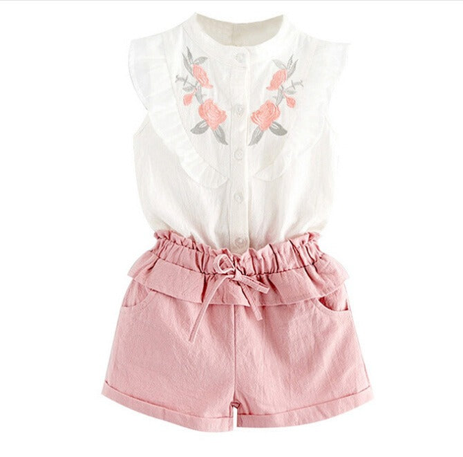 INS Children's Clothing Girls Embroidered Flowers Ruffled Lace Sleeveless Shirt Two-Color Shorts Set