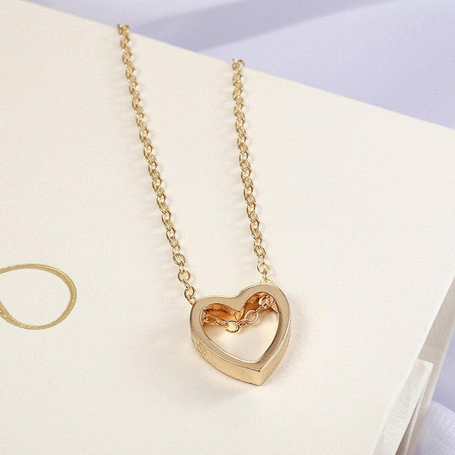 Fashion Design Black Heart Necklace Gold Silver color simple Hollow Jewellery The best of birthday treat