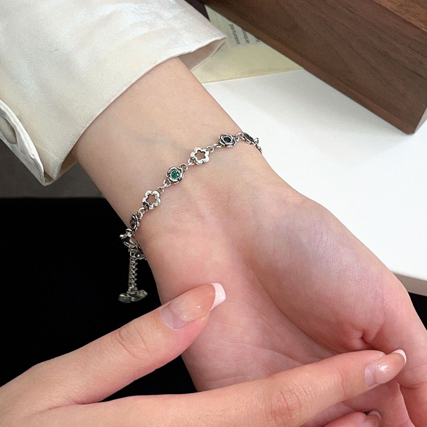 S925 Sterling Silver Color Zirconia Camellia Rose Bracelet Female Light Luxury Niche Design Fresh Sweet Hand Jewelry